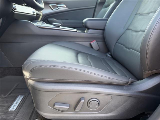 KiaSportage Hybrid11