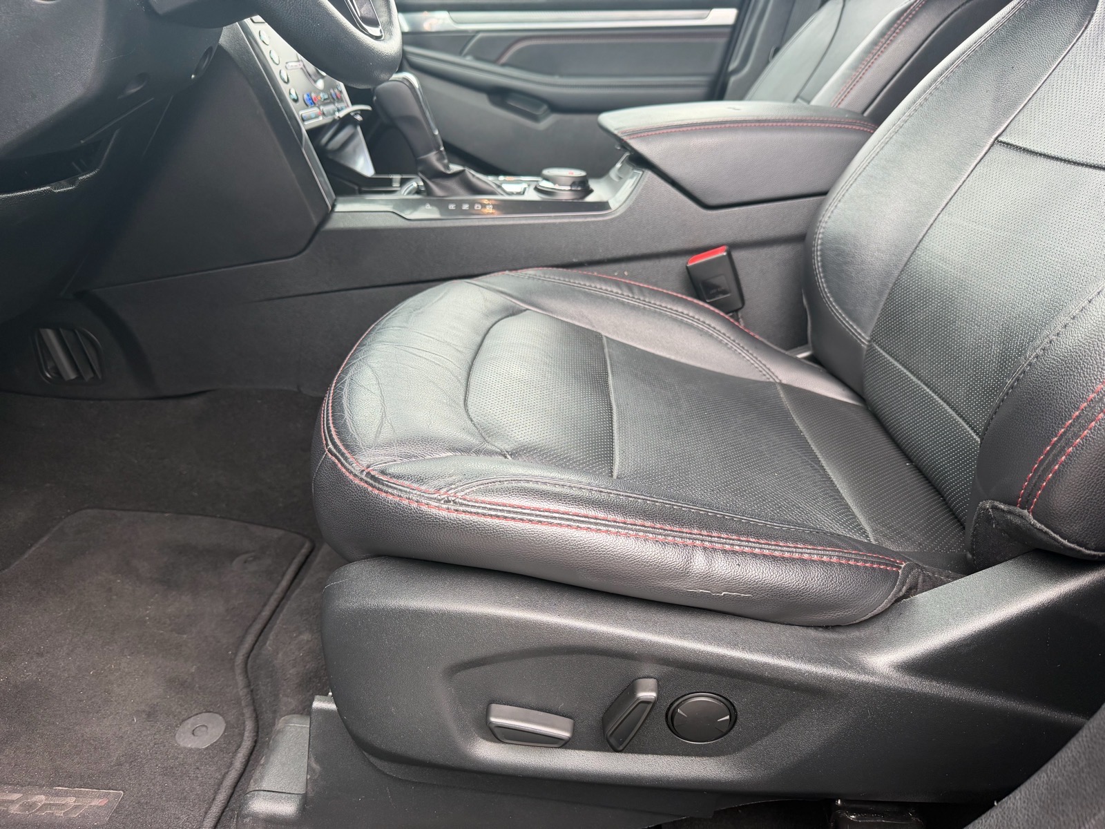 FordExplorer11
