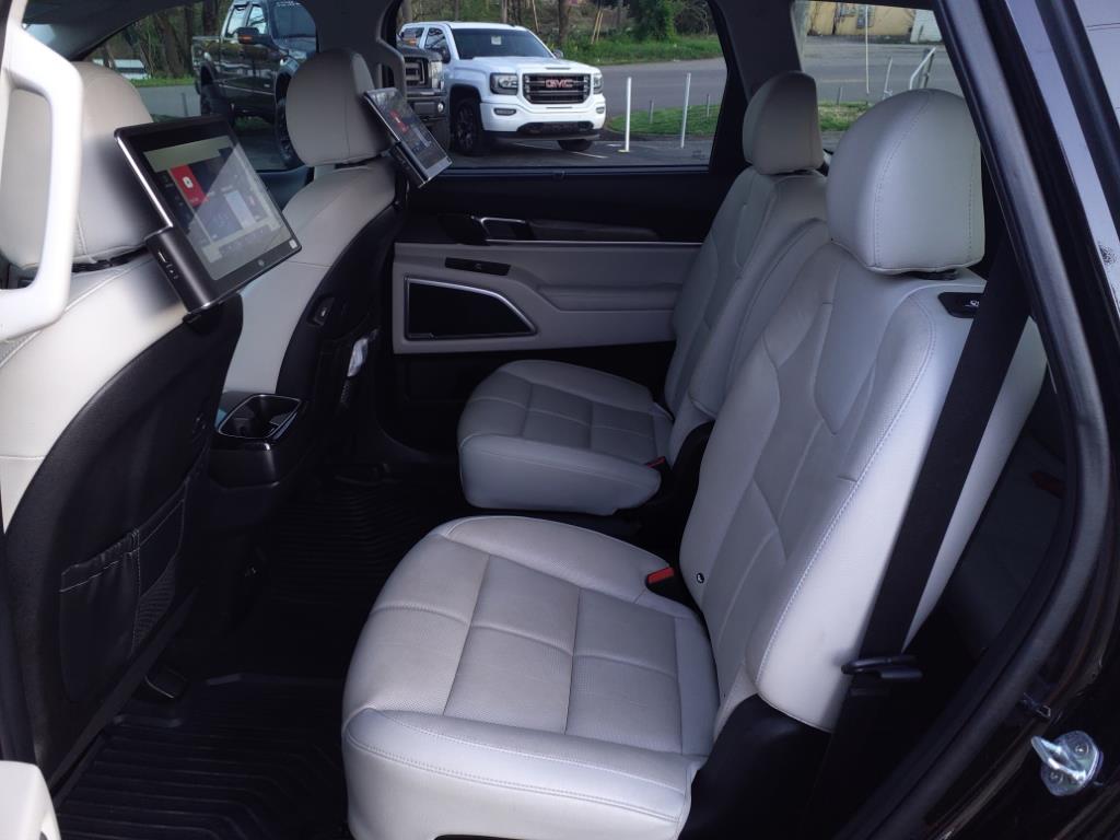 KiaTelluride11