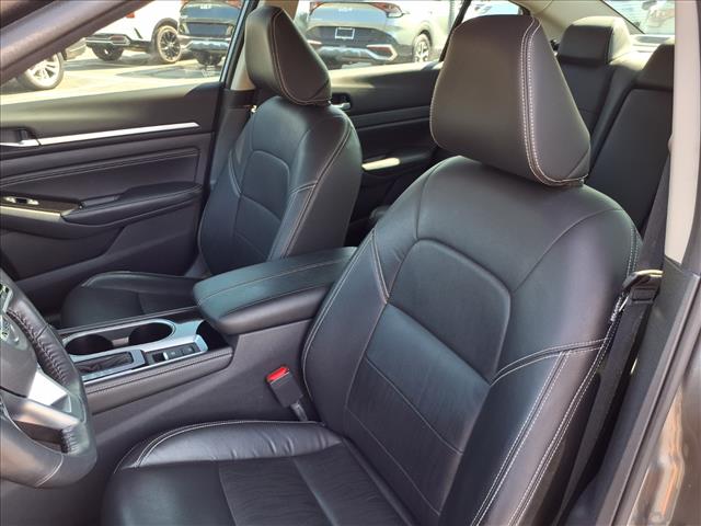 2022 Nissan Altima 2.5 SL