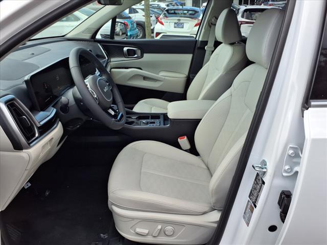 2025 Kia Sorento EX FWD