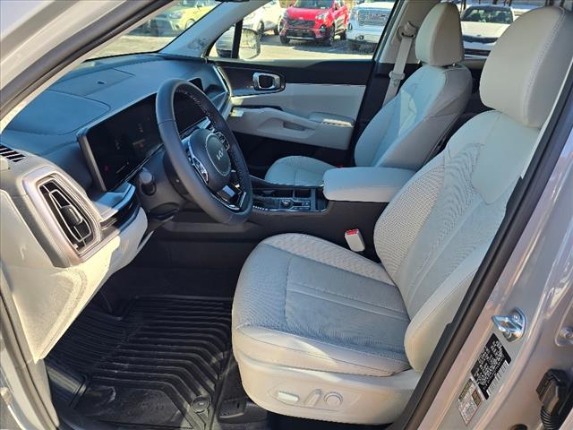 2025 Kia Sorento S