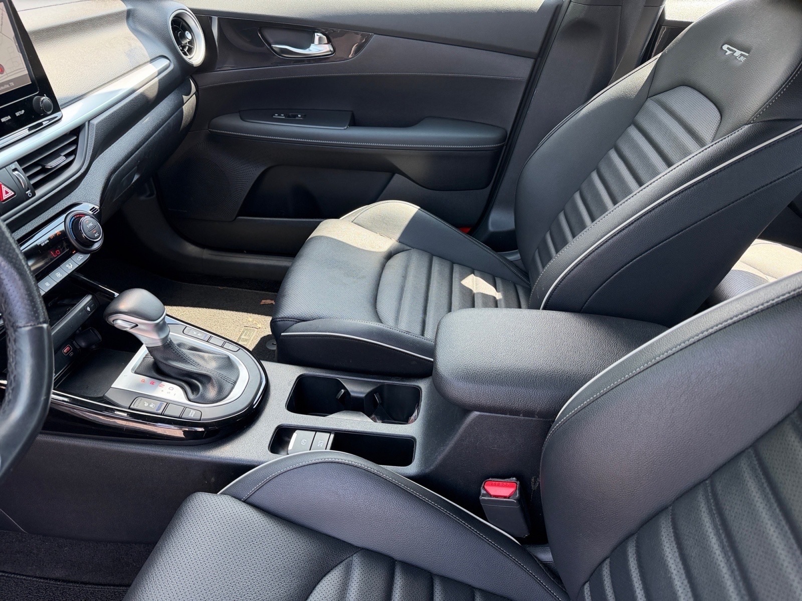 KiaForte12