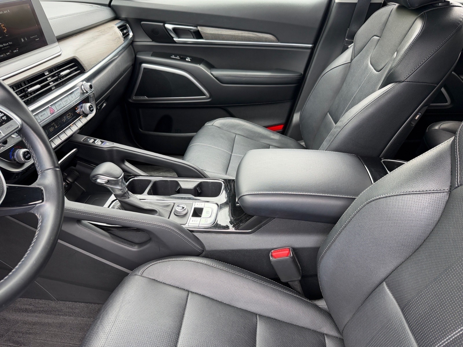 KiaTelluride12