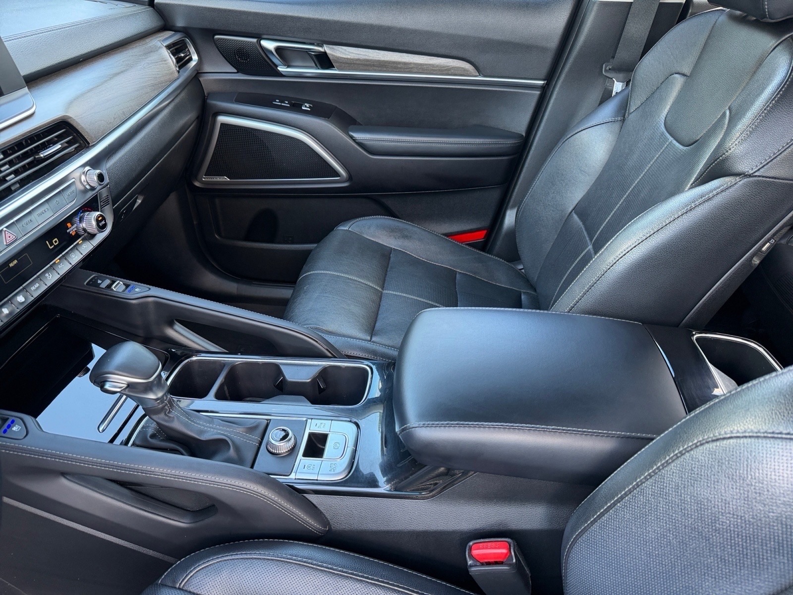 KiaTelluride12