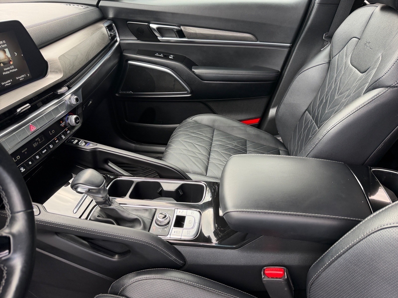 KiaTelluride12