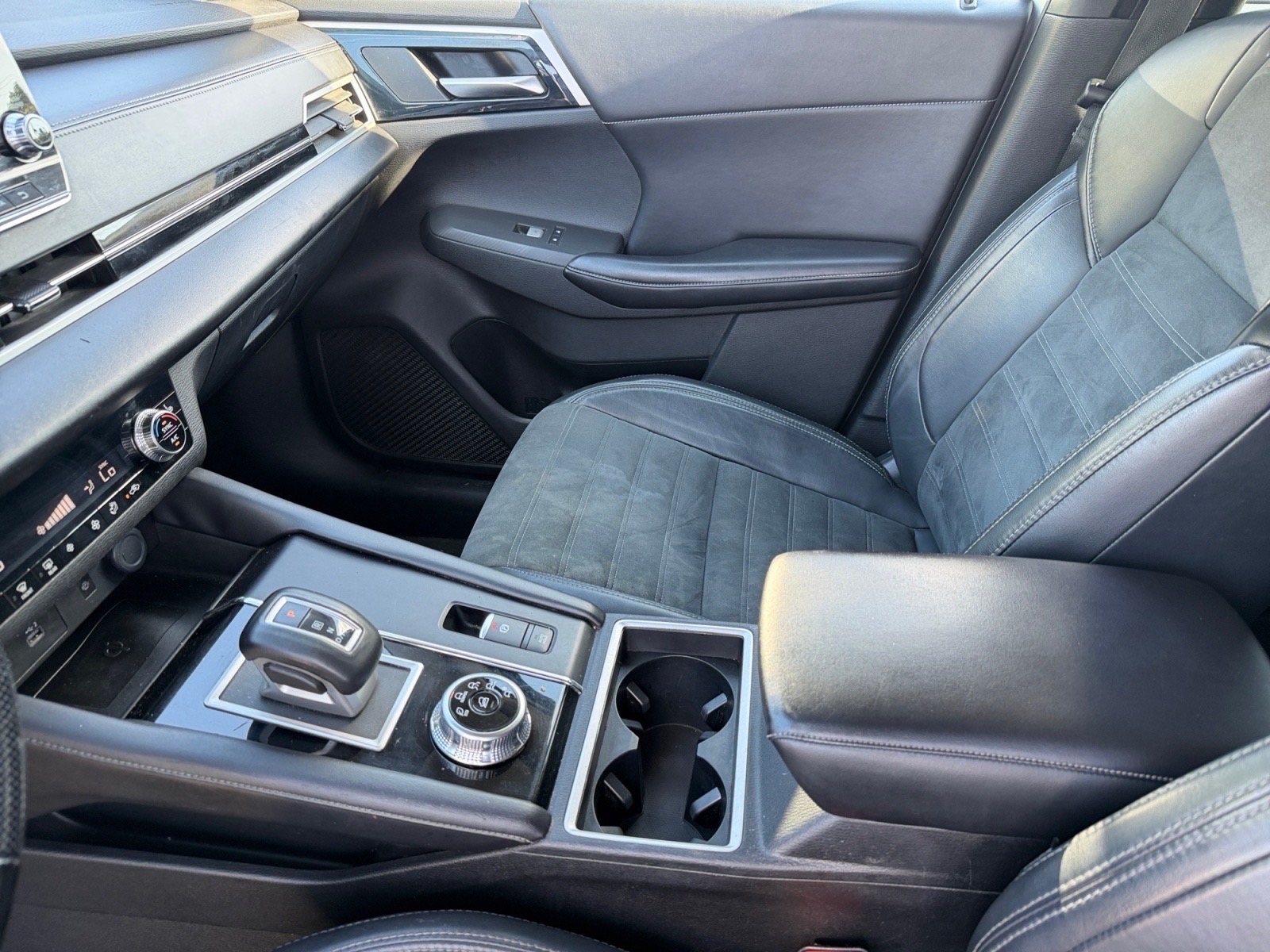 MitsubishiOutlander12