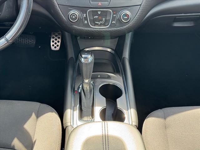 2017 Chevrolet Malibu LT 1LT