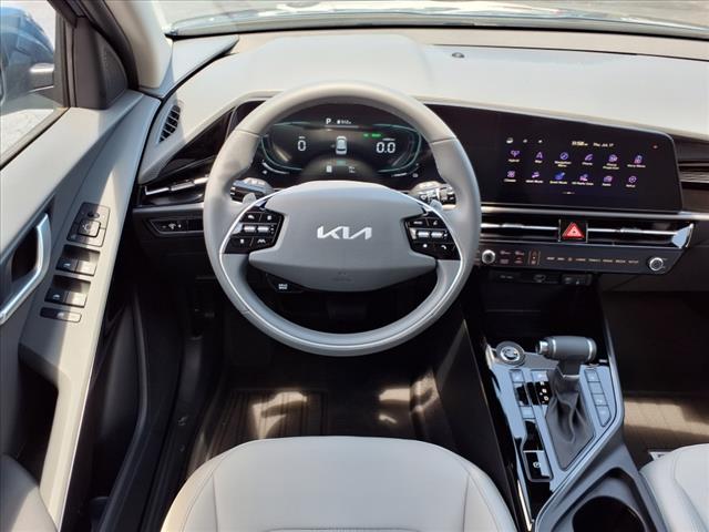 2025 Kia Niro EX