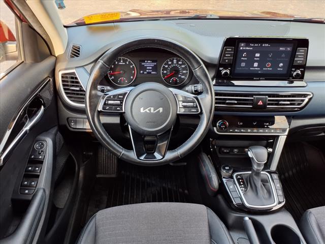 2023 Kia Seltos S