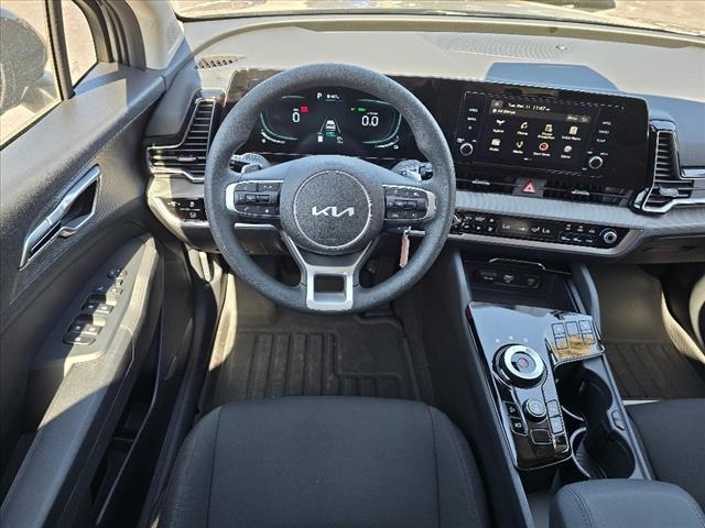 2025 Kia Sportage Hybrid LX