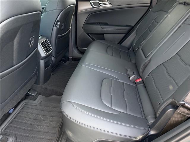 KiaSportage Hybrid13