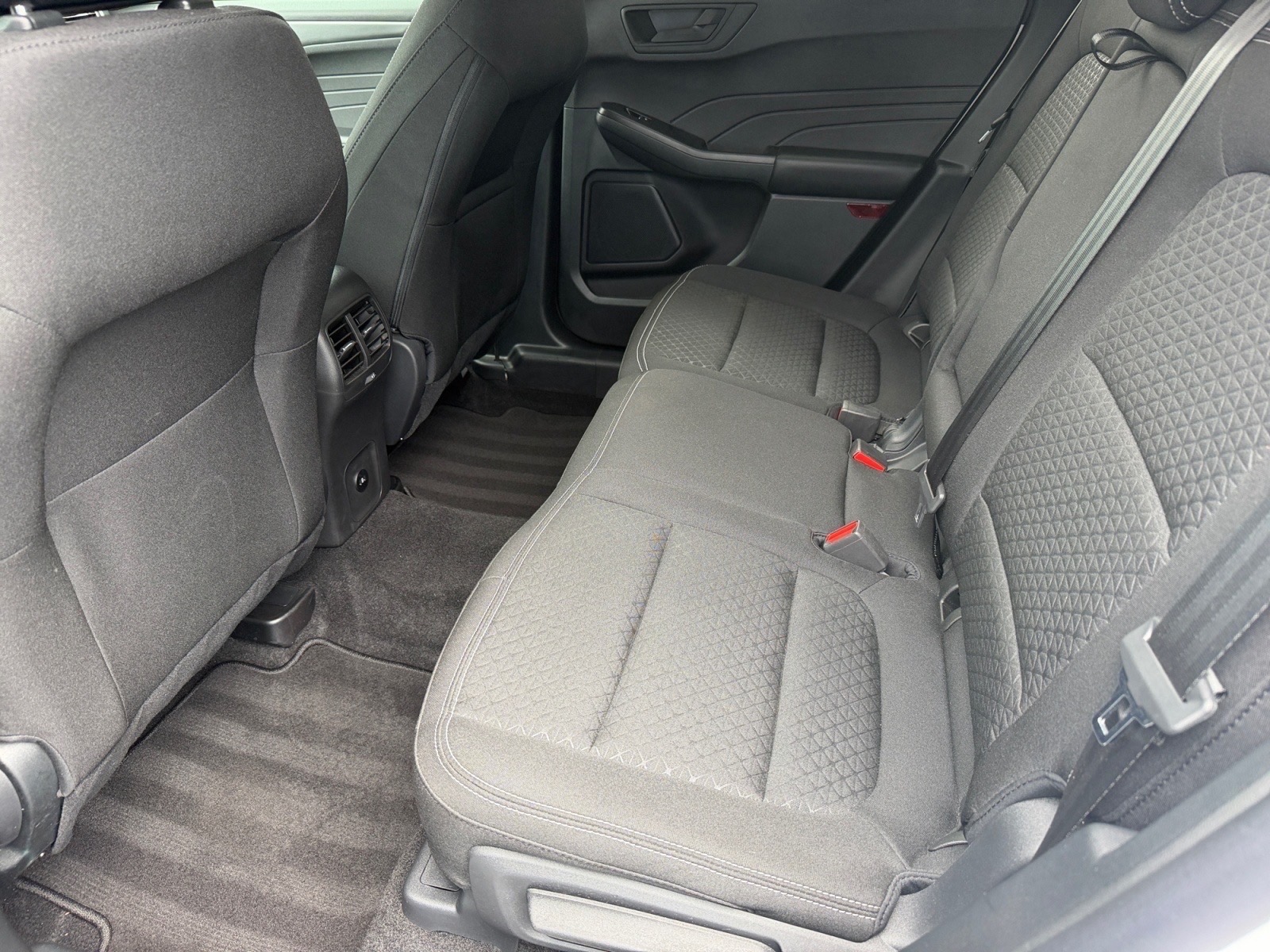 FordEscape13