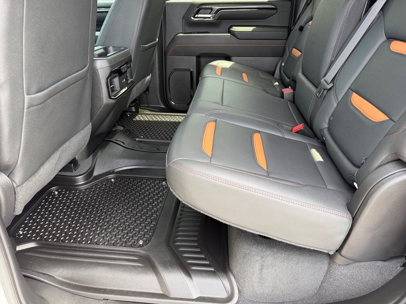 GMCSierra 2500HD13