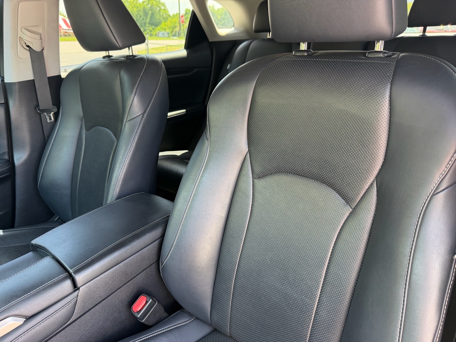 LexusRX 35013