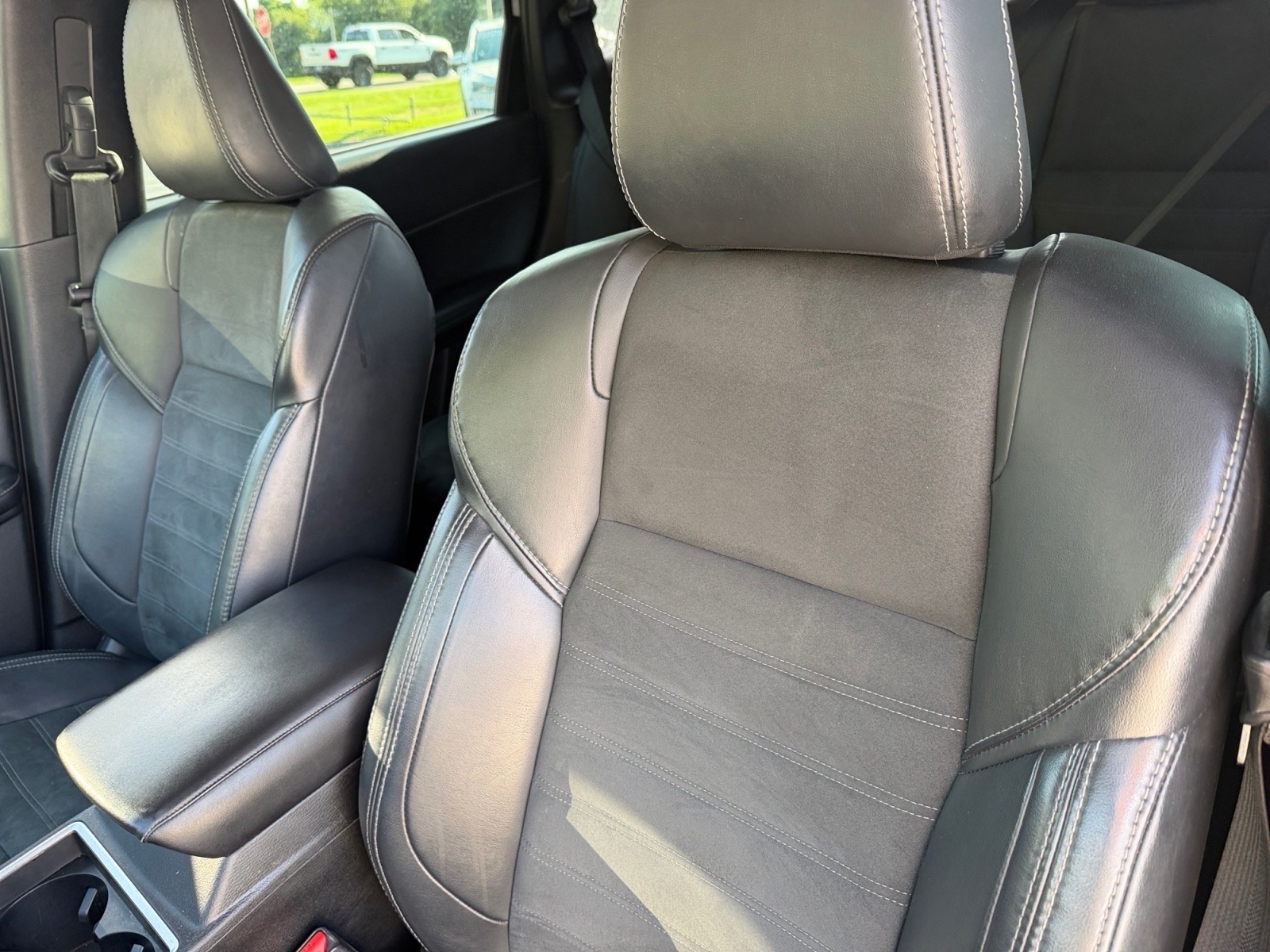 MitsubishiOutlander13