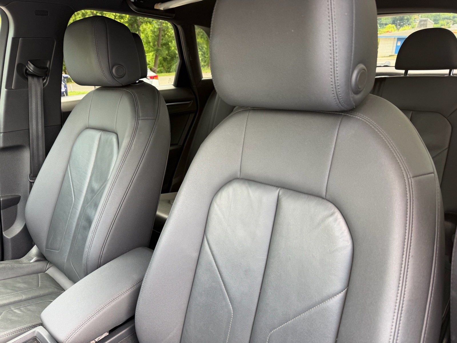 AudiQ313