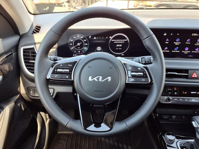 2025 Kia Seltos EX