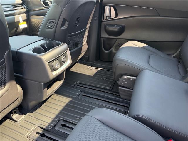 KiaCarnival Hybrid14