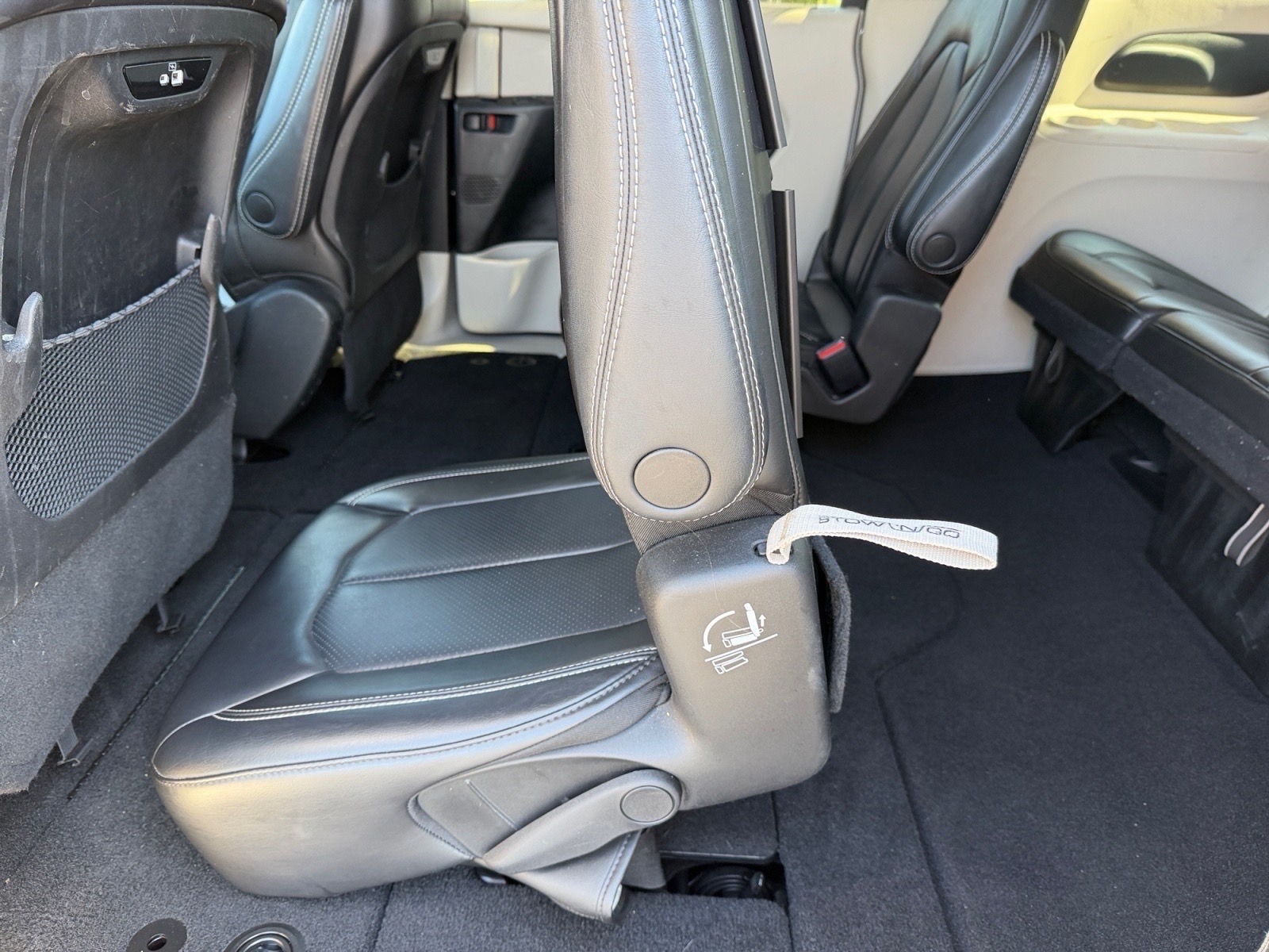 ChryslerPacifica14