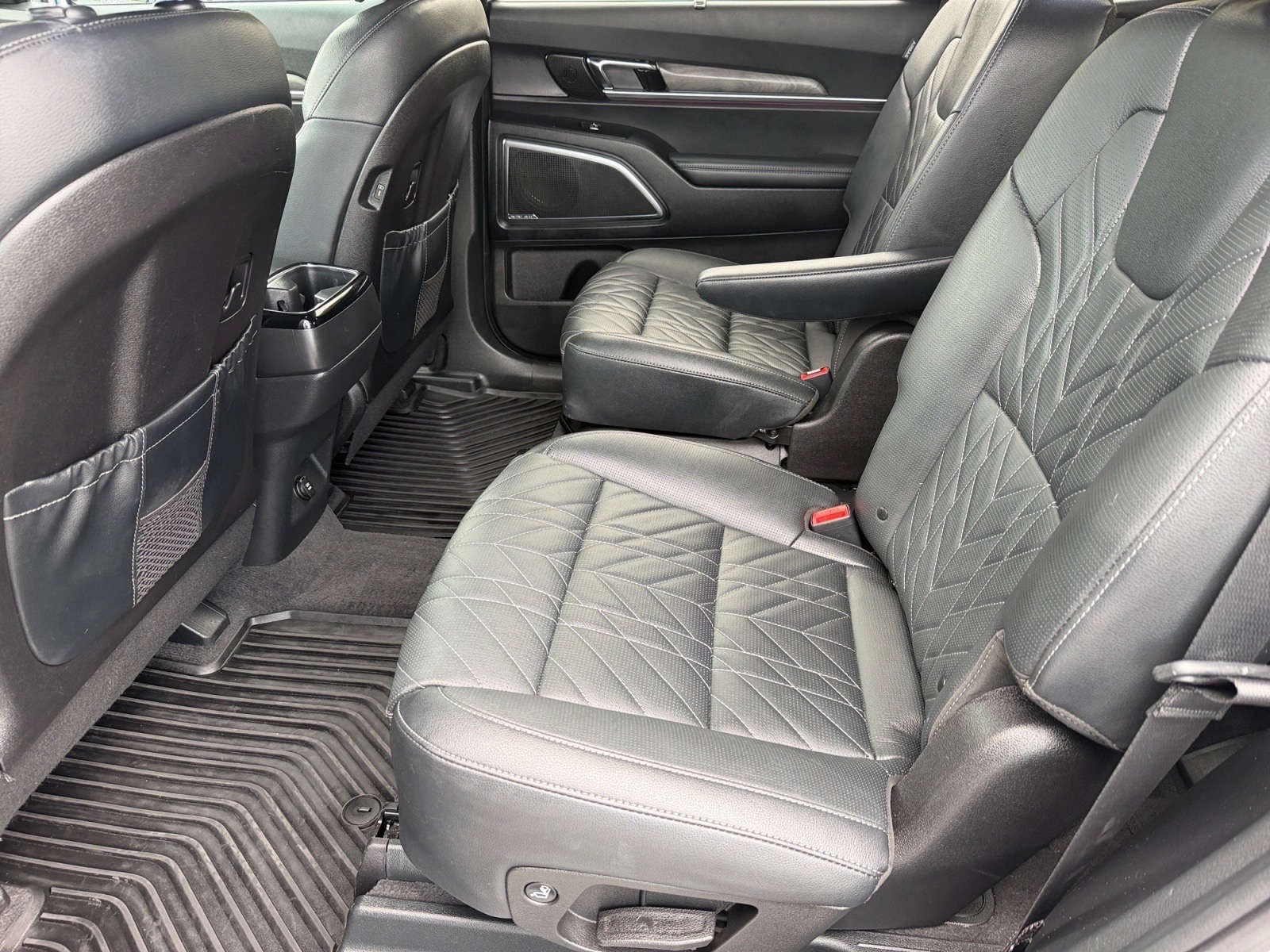 KiaTelluride14