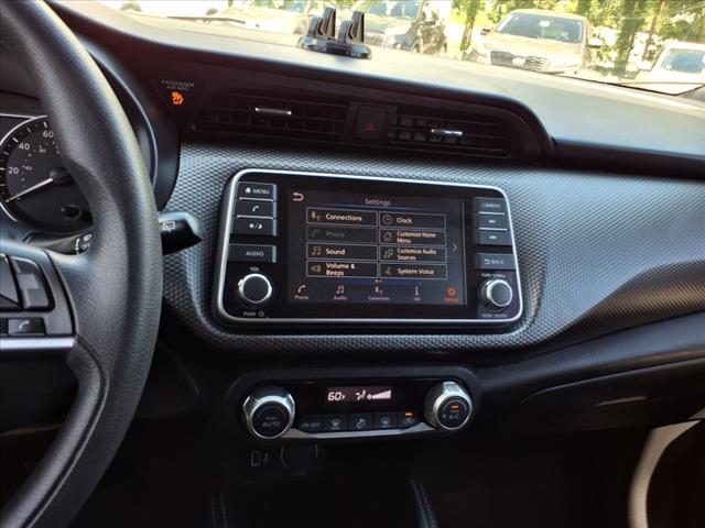 2019 Nissan Kicks SV