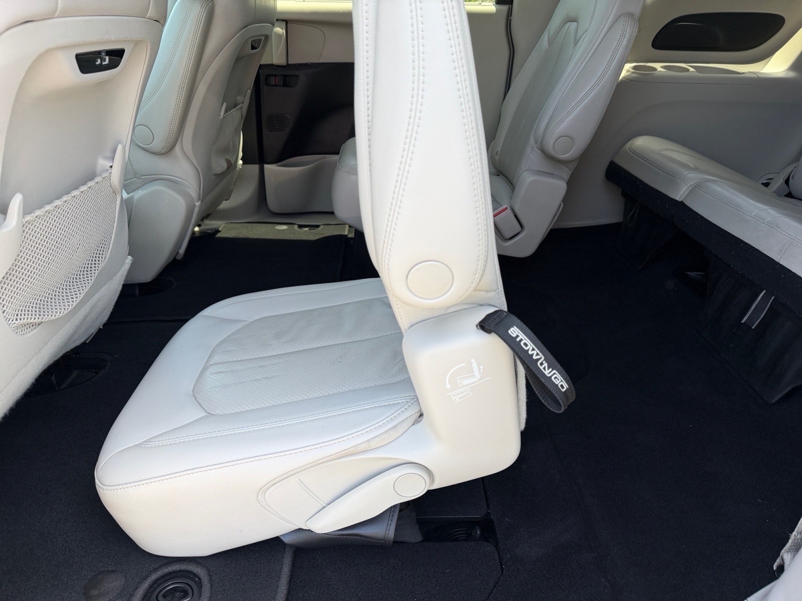 ChryslerPacifica15