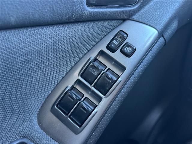 2007 Toyota Matrix Base