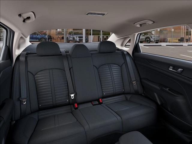 2025 Kia K5 LXS AUTO FWD