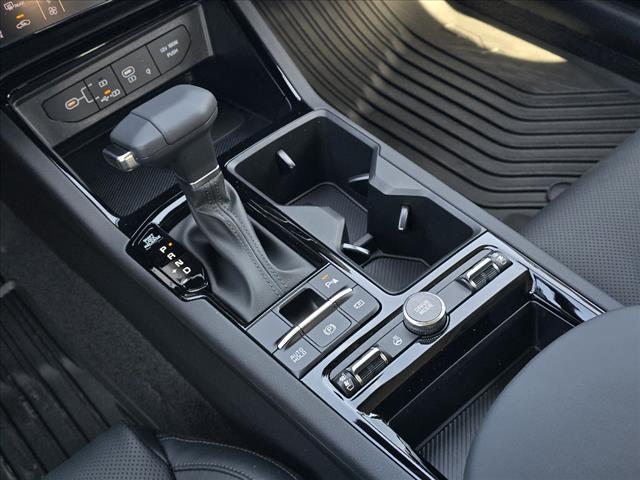 2025 Kia K5 EX