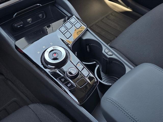 2025 Kia Sportage Hybrid LX