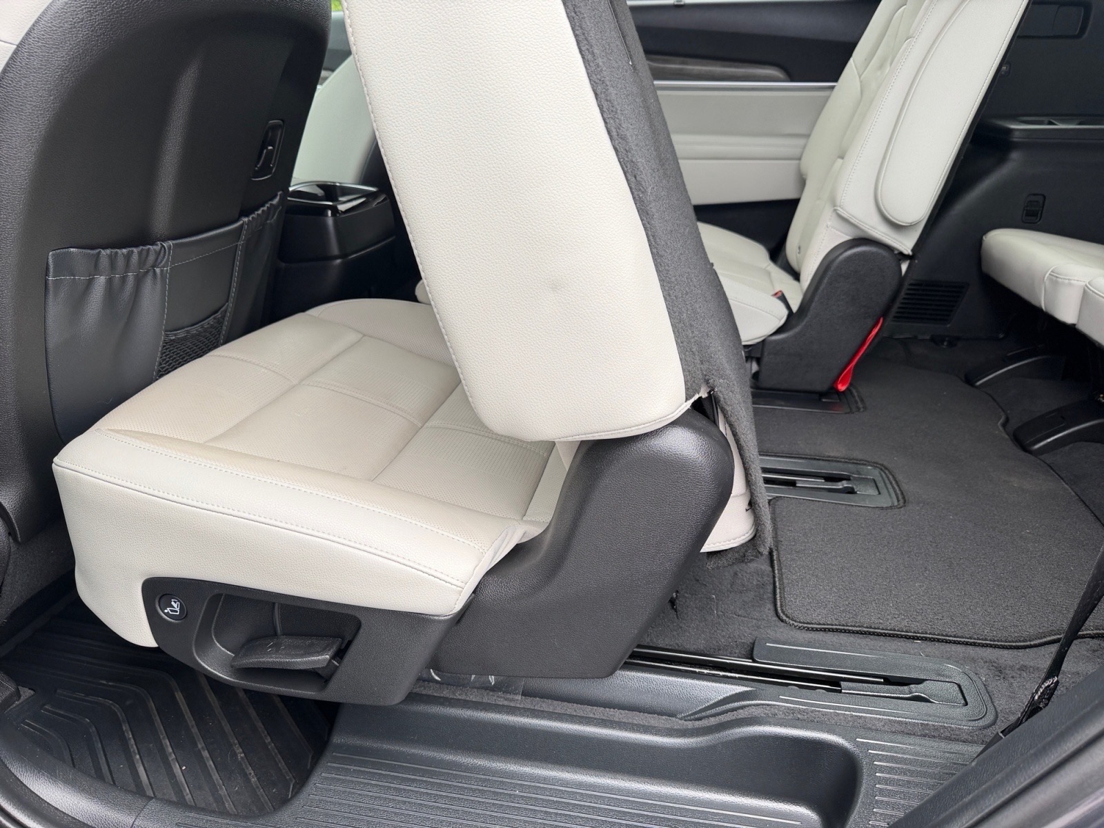 KiaTelluride16