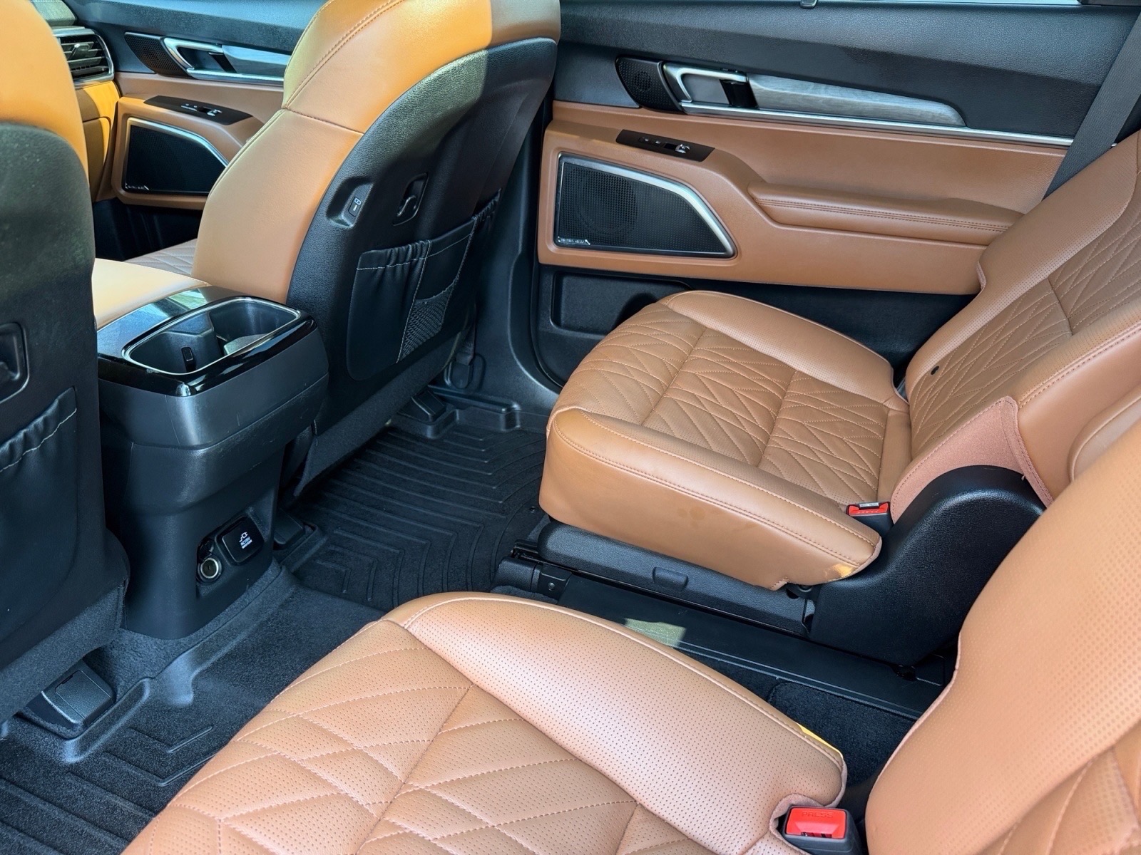 KiaTelluride16