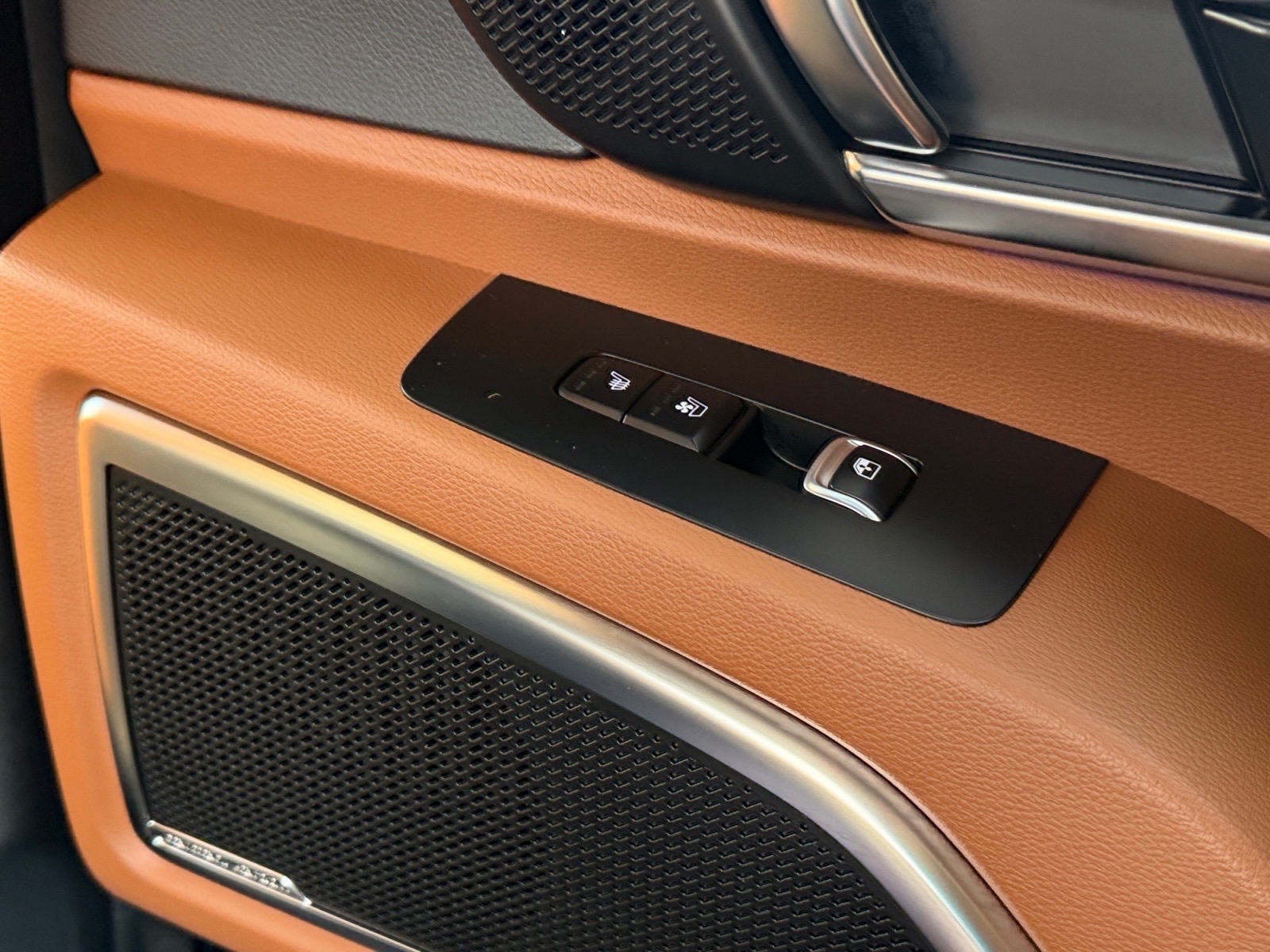 KiaTelluride16