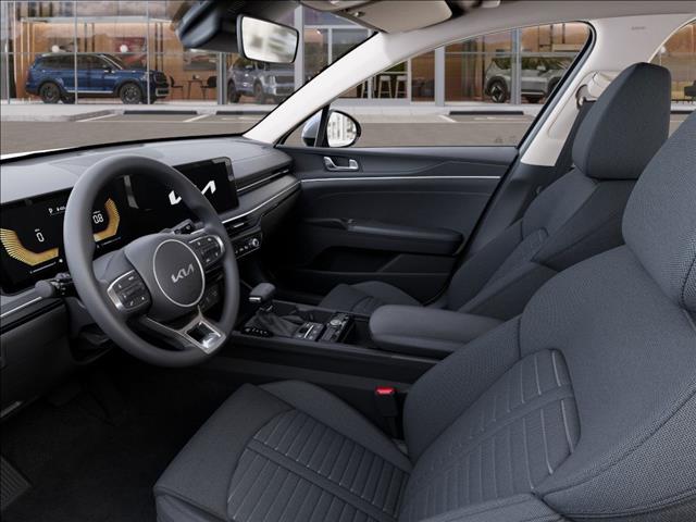 2025 Kia K5 LXS AUTO FWD