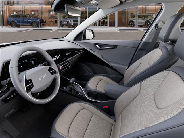 2025 Kia Niro SX FWD