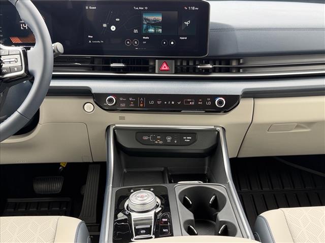 KiaCarnival Hybrid17