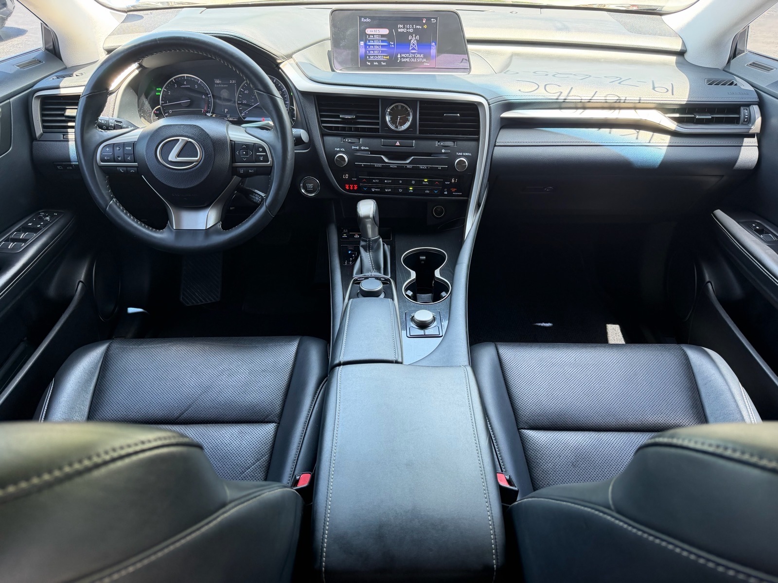 LexusRX 35017
