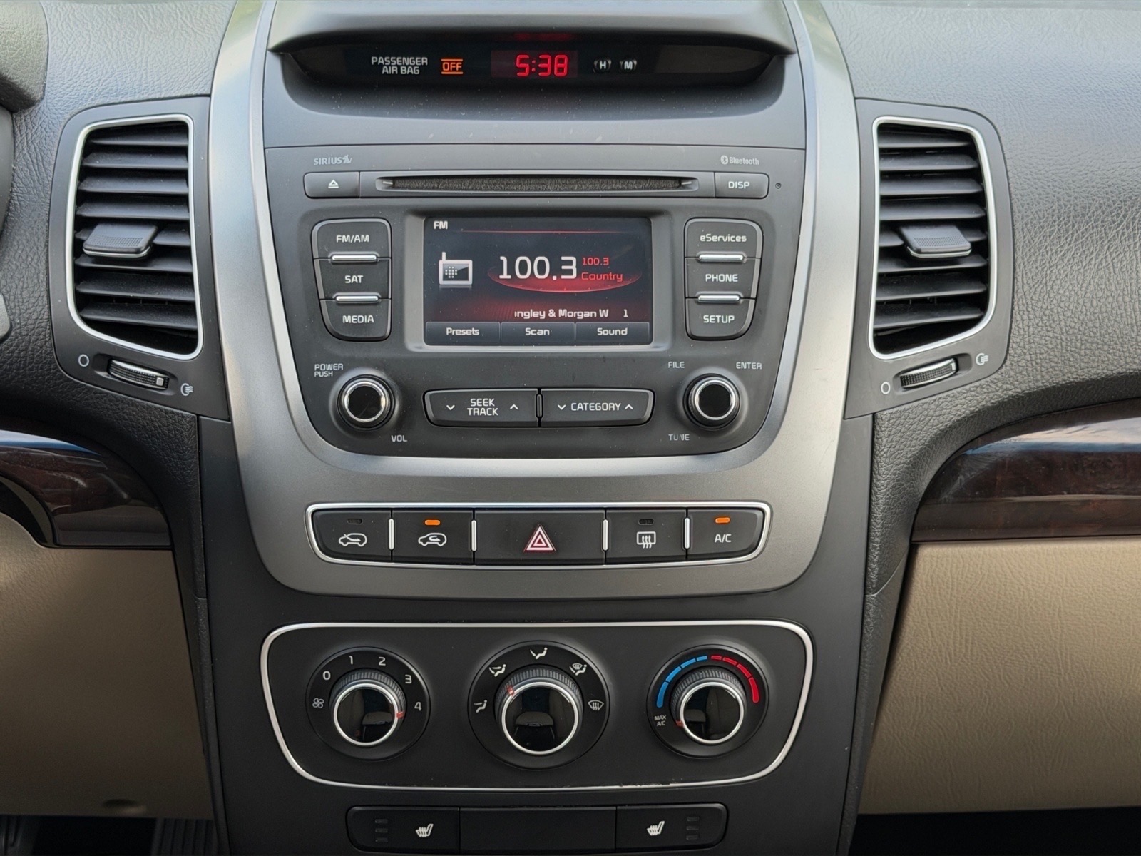 KiaSorento17
