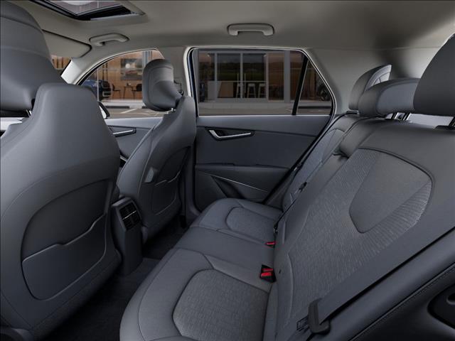 2025 Kia Niro SX FWD