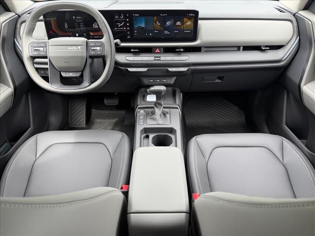 KiaSeltos18