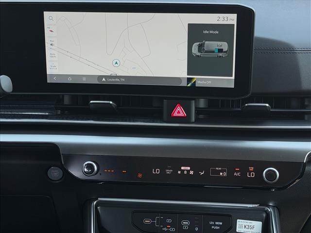 KiaCarnival Hybrid18