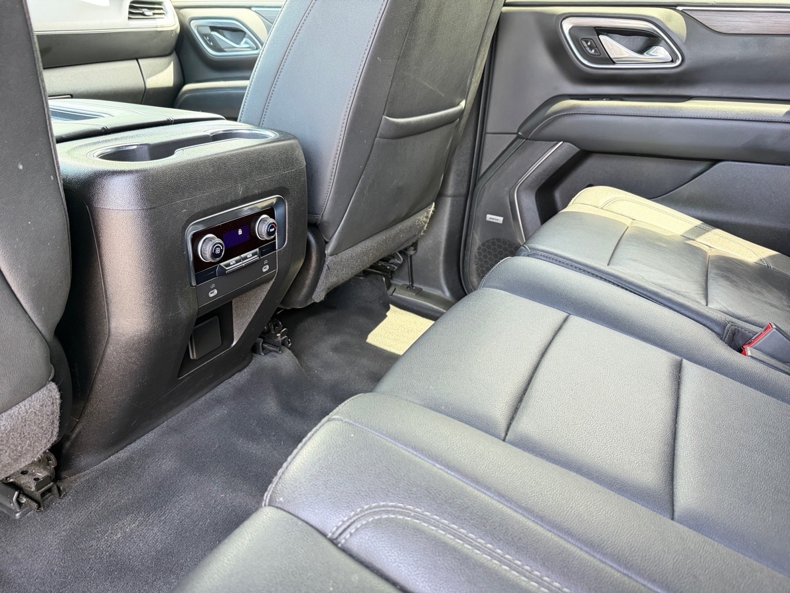 ChevroletSuburban18