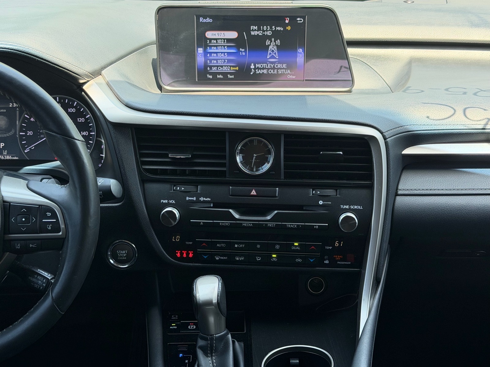 LexusRX 35018