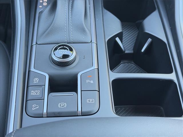 KiaSorento19