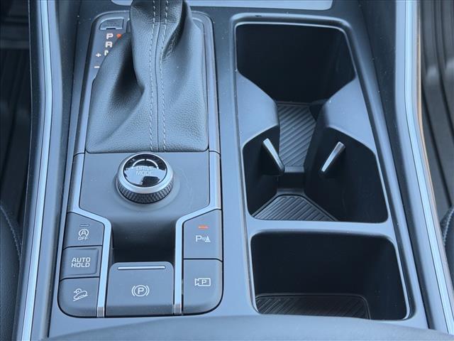 KiaSorento19