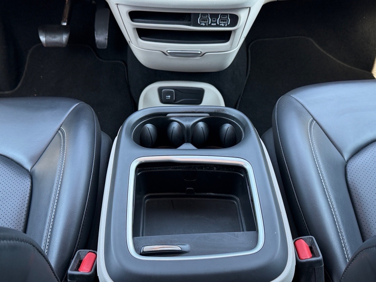 ChryslerPacifica19