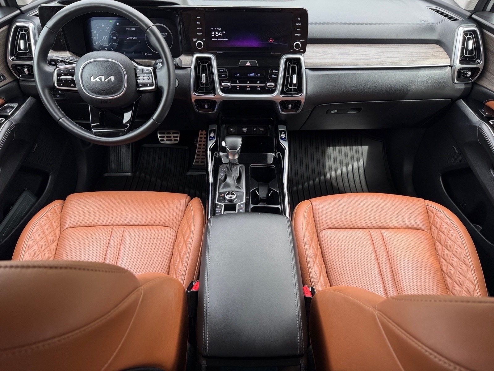 KiaSorento19