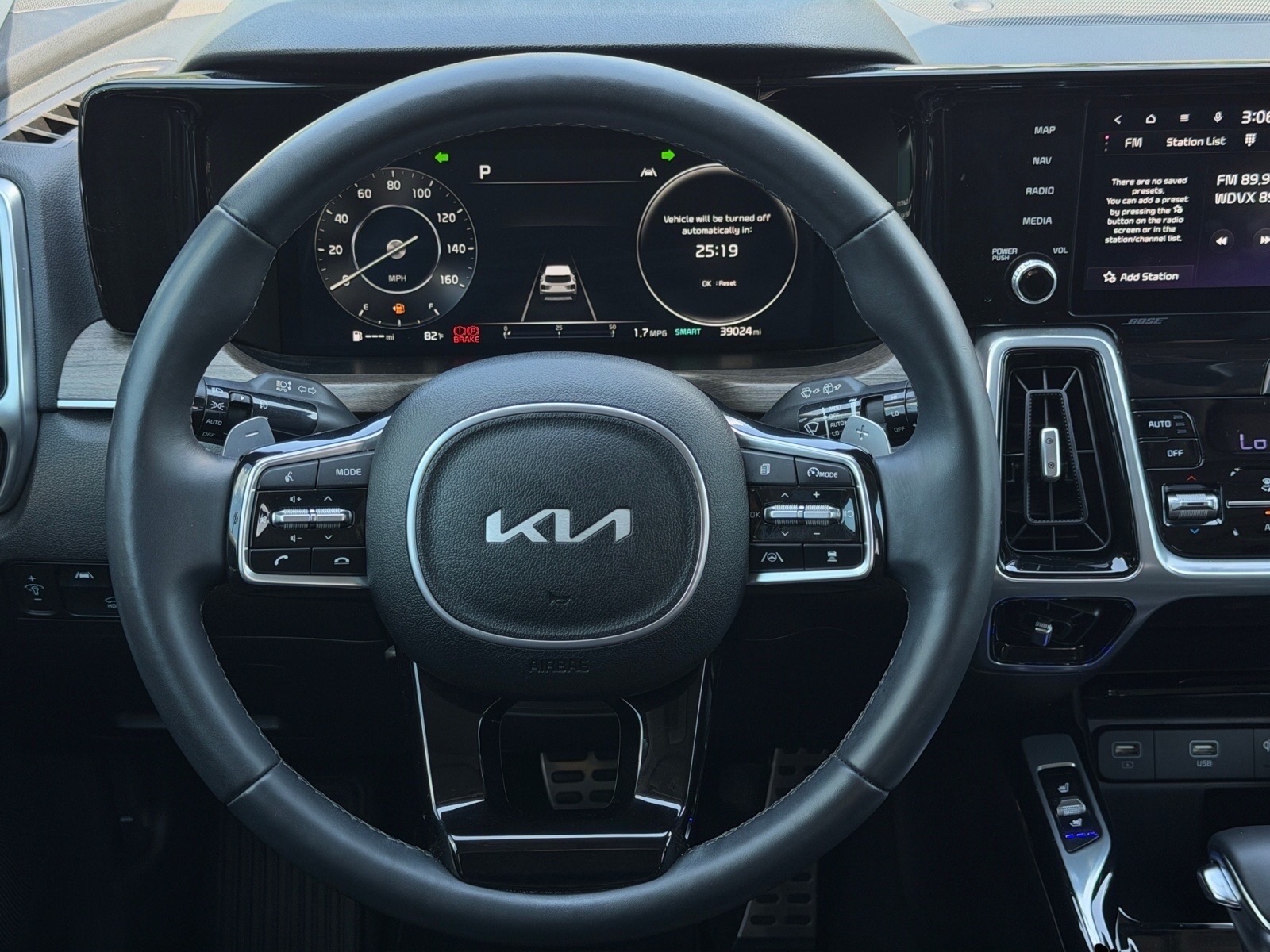 KiaSorento19