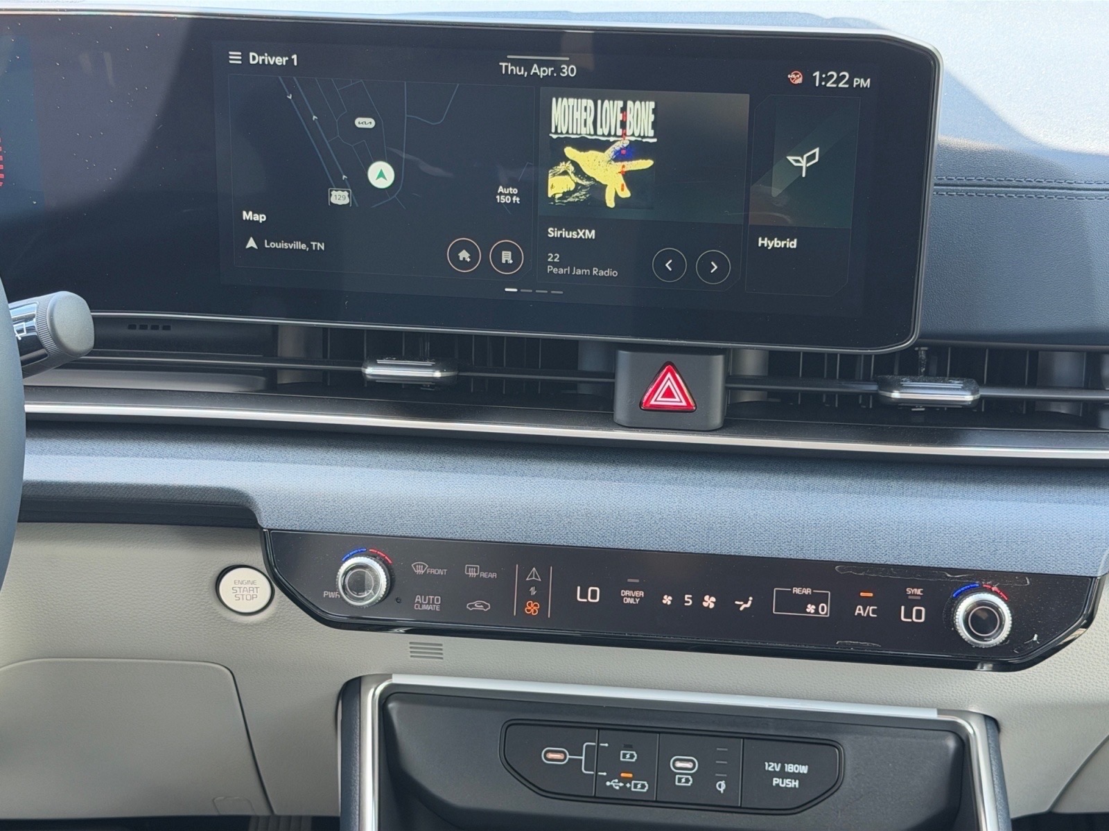 KiaCarnival Hybrid19